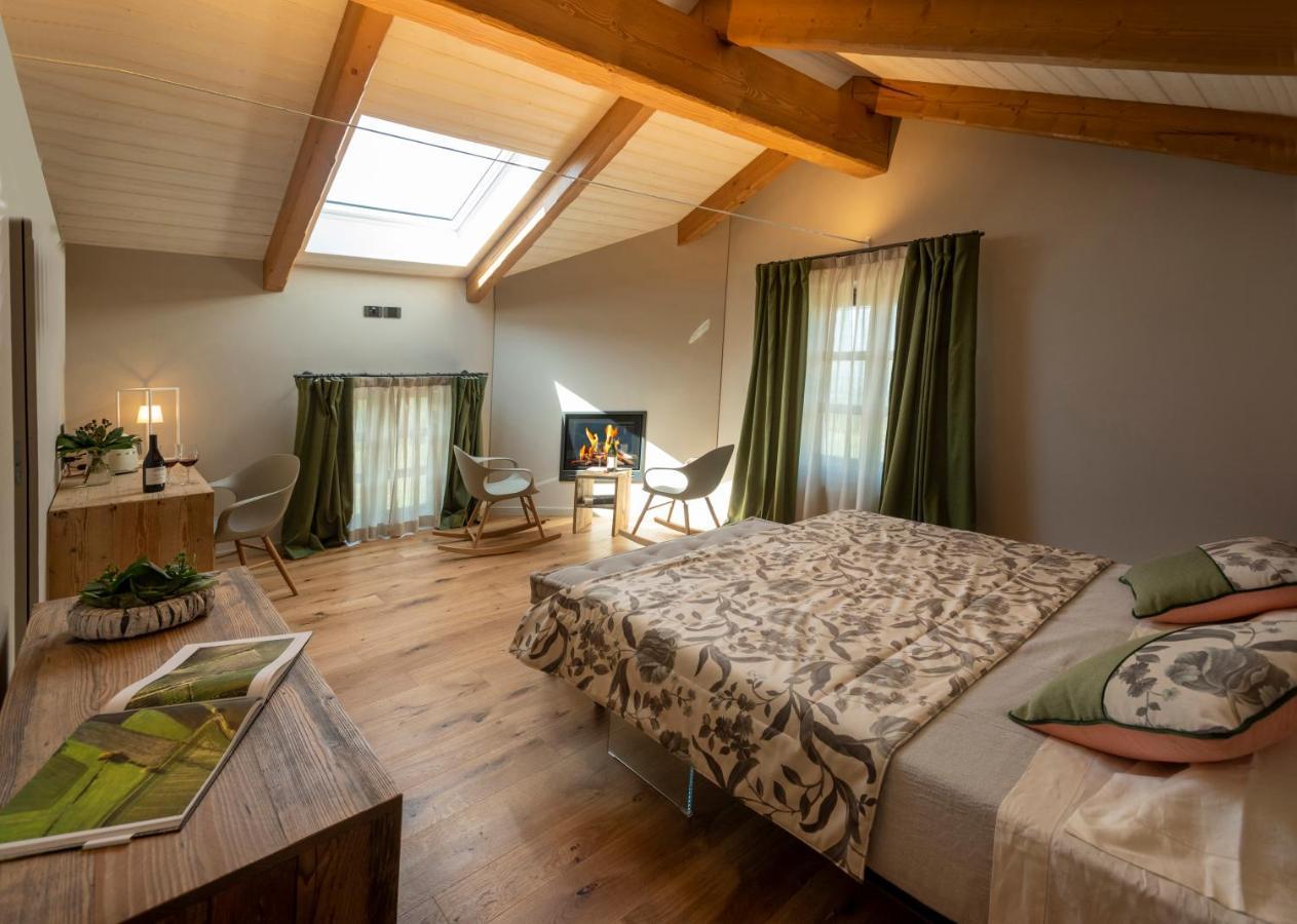 ラ・モッラ Antica Dimora Dosio Bed & Breakfast エクステリア 写真