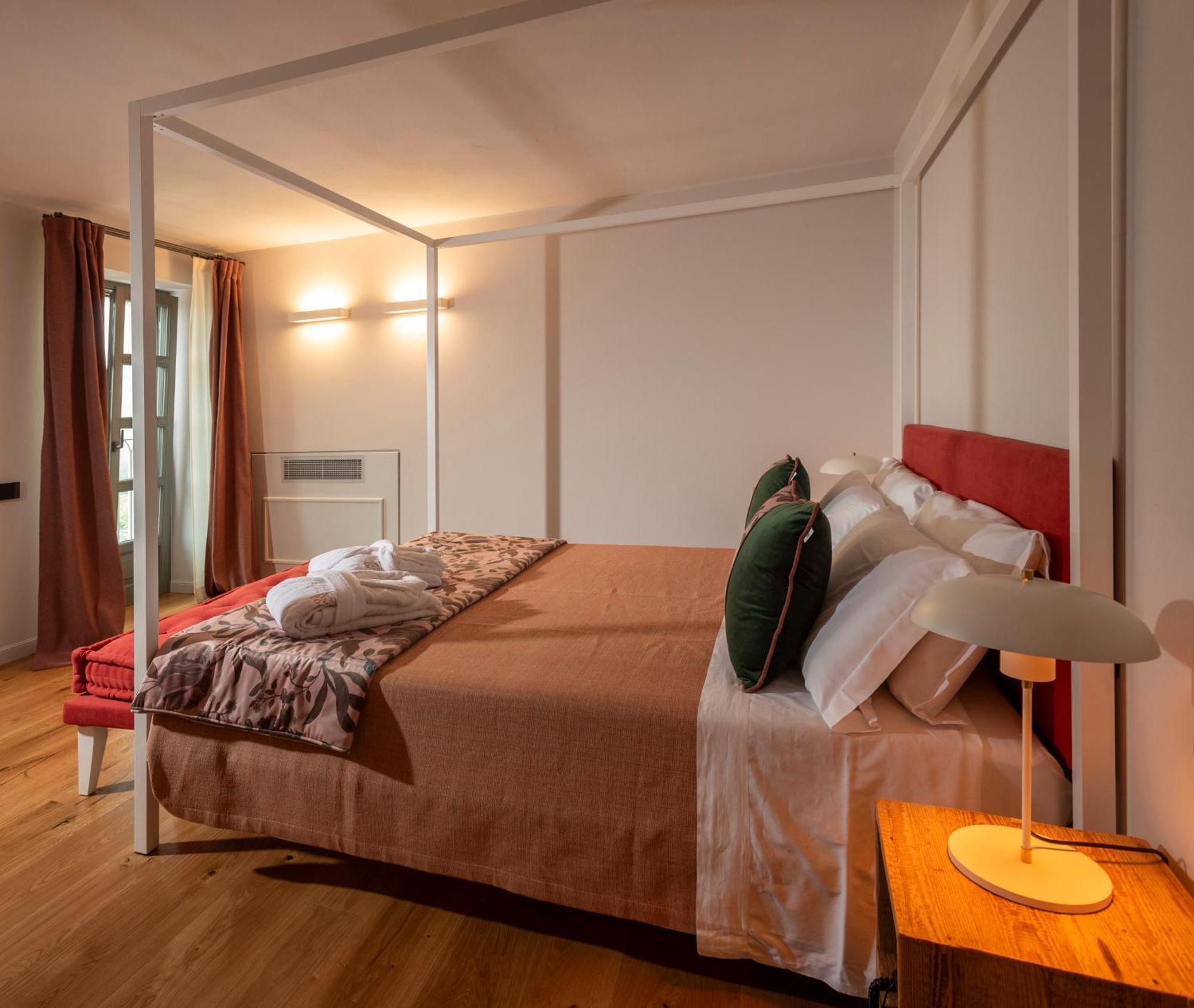 ラ・モッラ Antica Dimora Dosio Bed & Breakfast エクステリア 写真